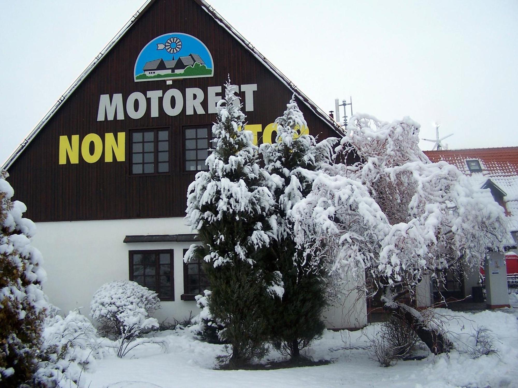 Motorest A Motel Rohlenka Austerlitz Tvarožná Esterno foto